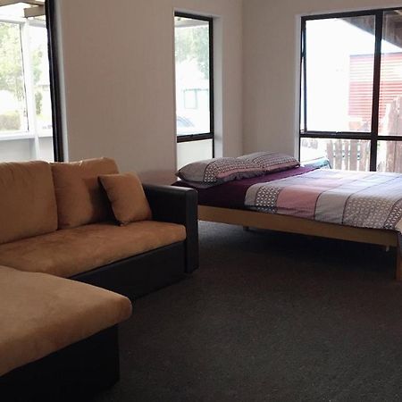 Cozy 3 Bedrooms House 6 Chapman Place Rotorua Ngoại thất bức ảnh